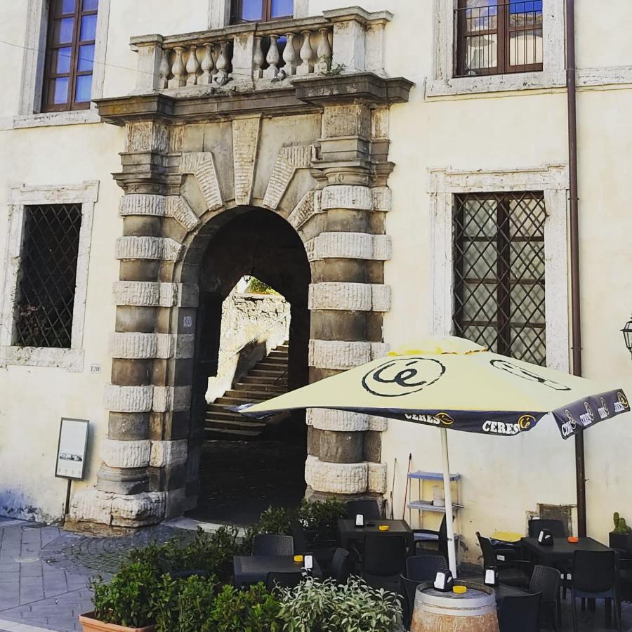 La Chascona Di Farnese Casa Di Tufo Nel Borgo 아파트 외부 사진